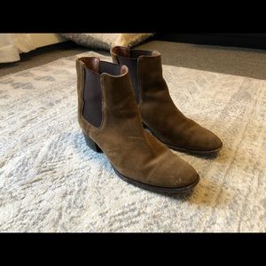 FRYE Square Toe Chelsea Boots
